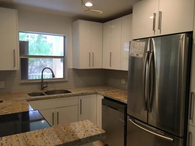 2870 NE 14th St Causeway