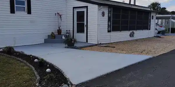 Image 2: second driveway