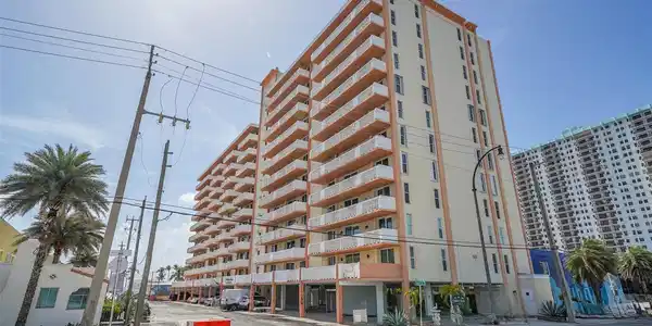 801 S Ocean Drive