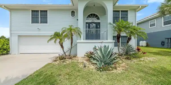 5440 95th Street