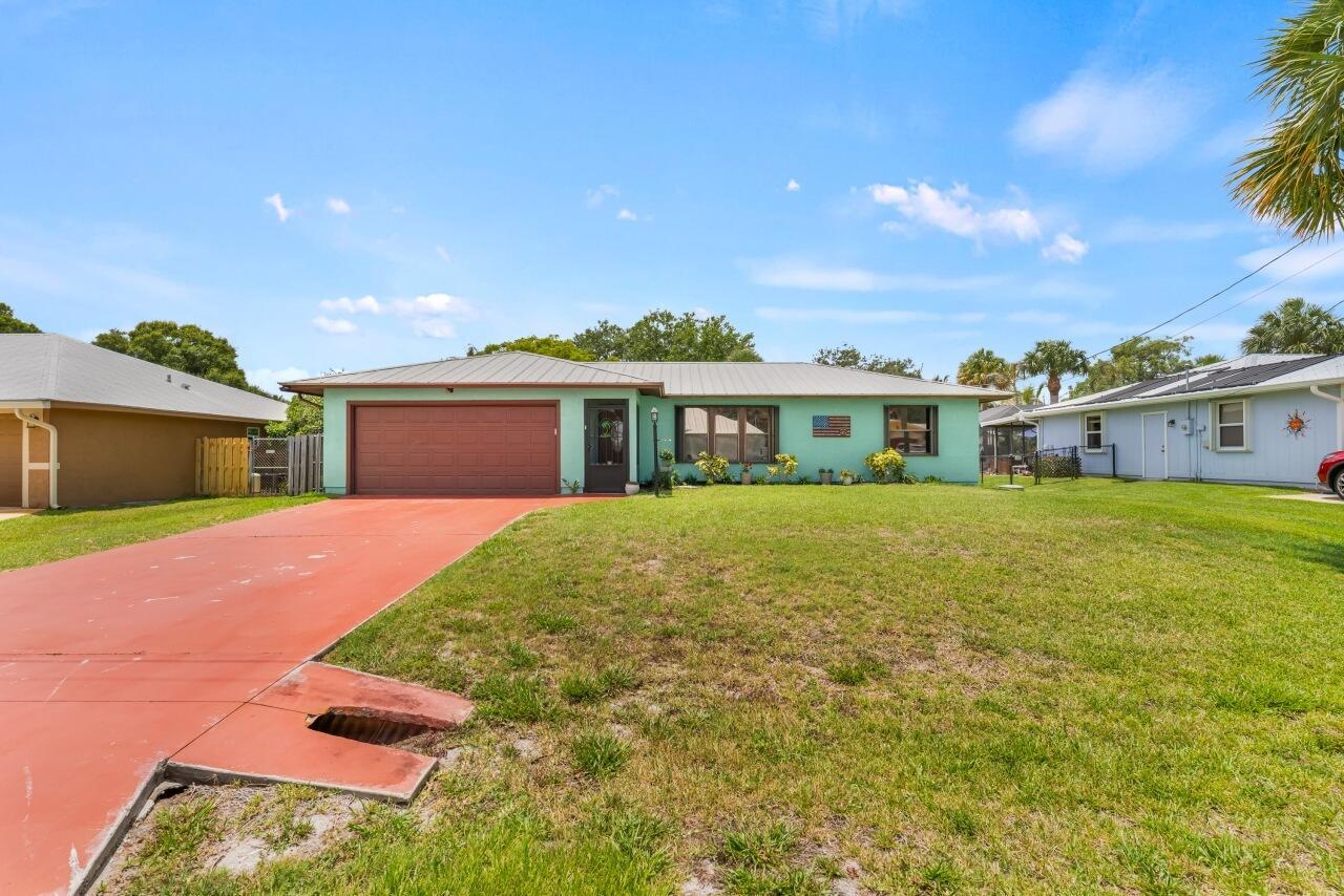 Image 2: Front lawn