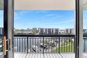 2707 N Ocean Boulevard