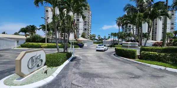 3120 N Highway A1a