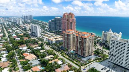 2011 N Ocean Boulevard