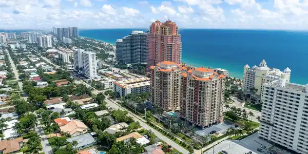 2011 N Ocean Boulevard