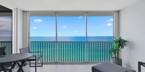 840 Ocean Drive