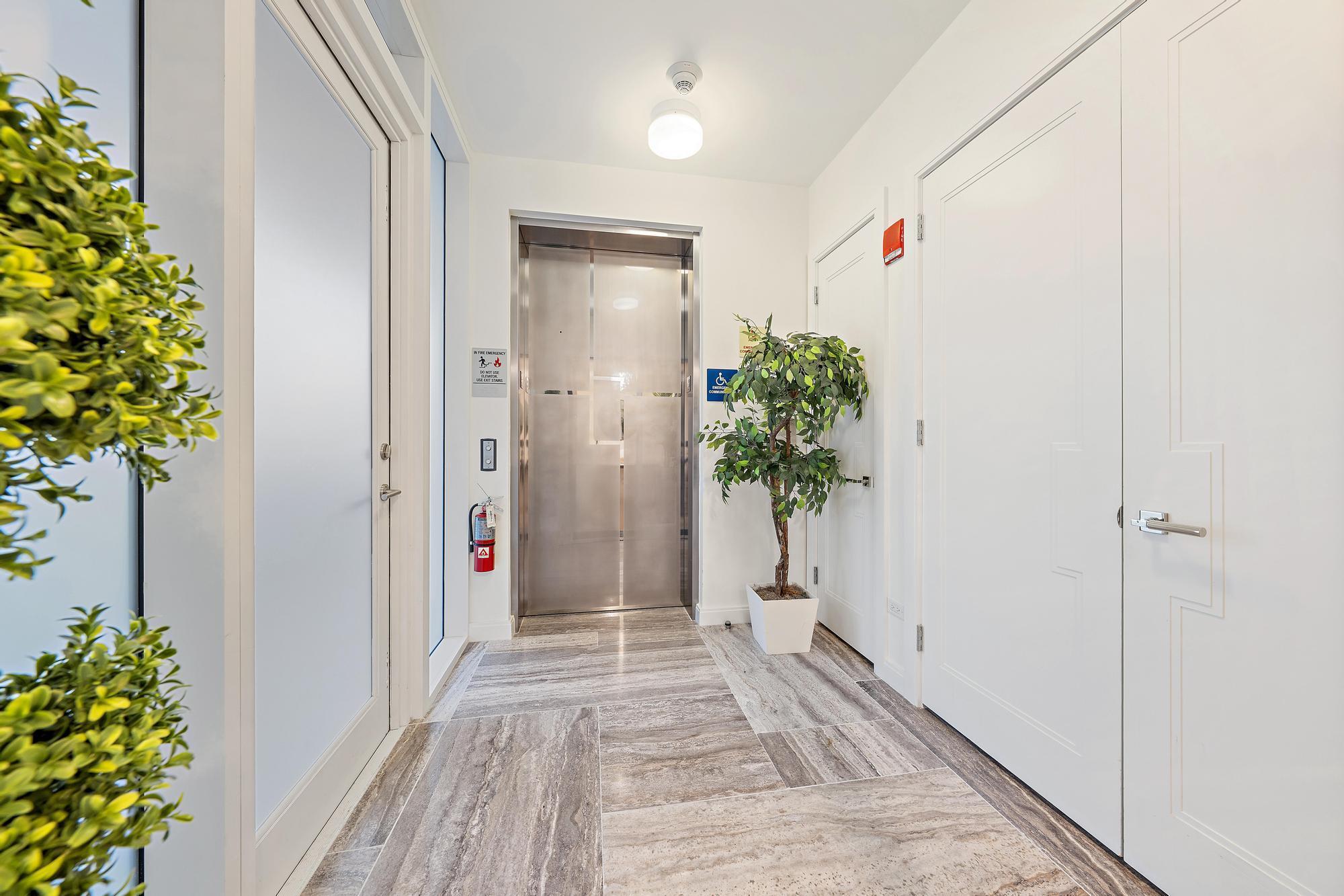 Image 3: 3550 S Ocean Blvd 3d-30