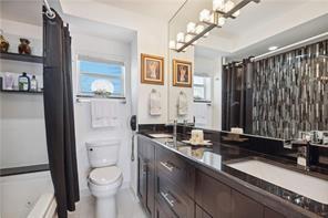 Image 3: 1508 bathroom