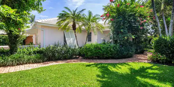 243 Garden Road