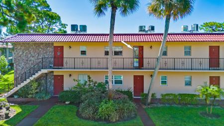 1975 SW Palm City Road
