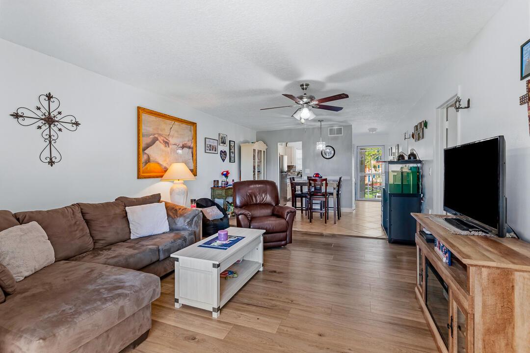Image 3: 1975 SW Palm City Road Unit G-17
