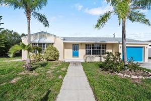 401 Zenith Ln