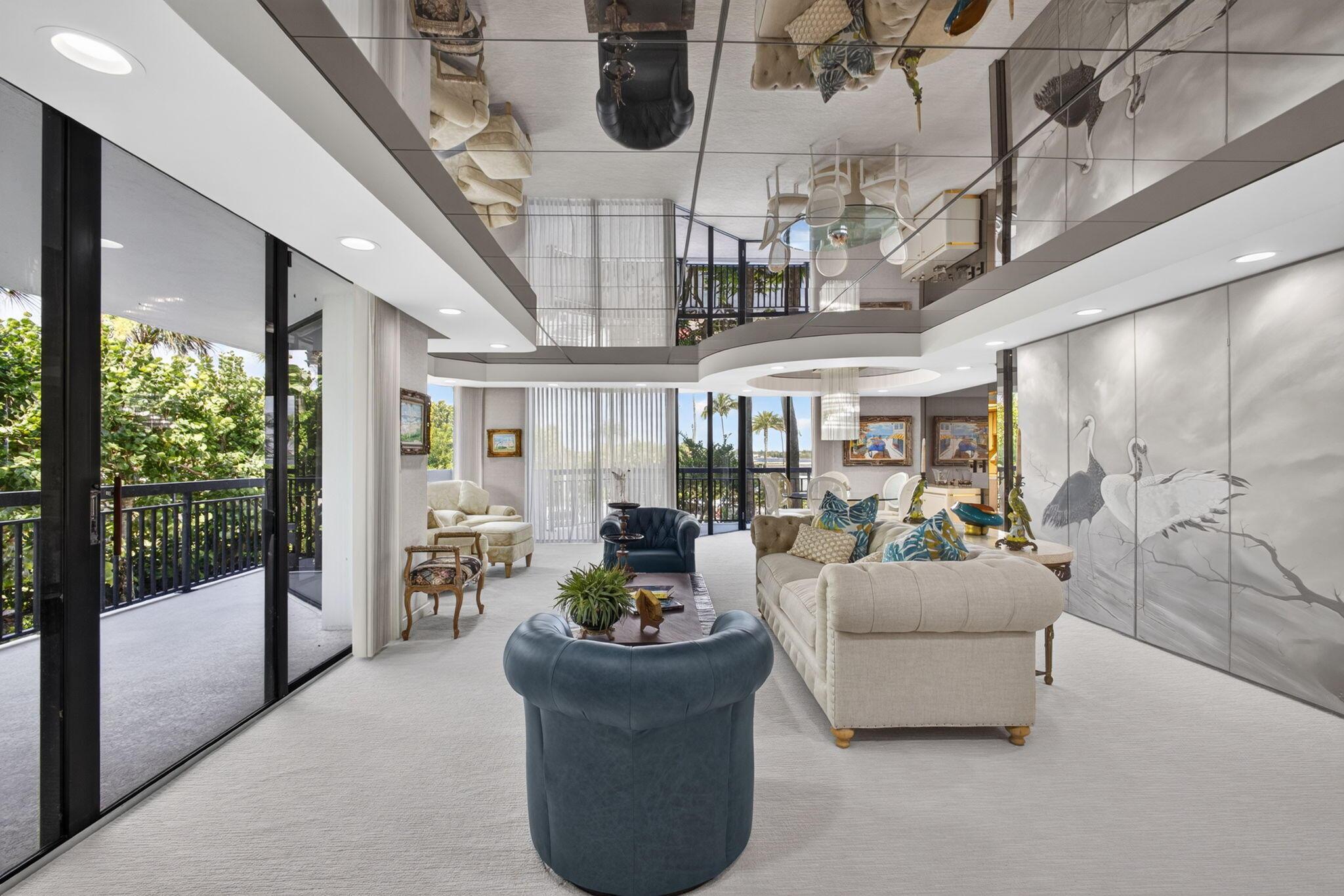Image 2: Living room