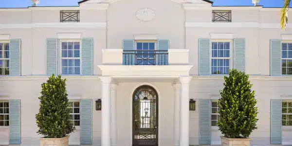 Image 3: Front Exterior