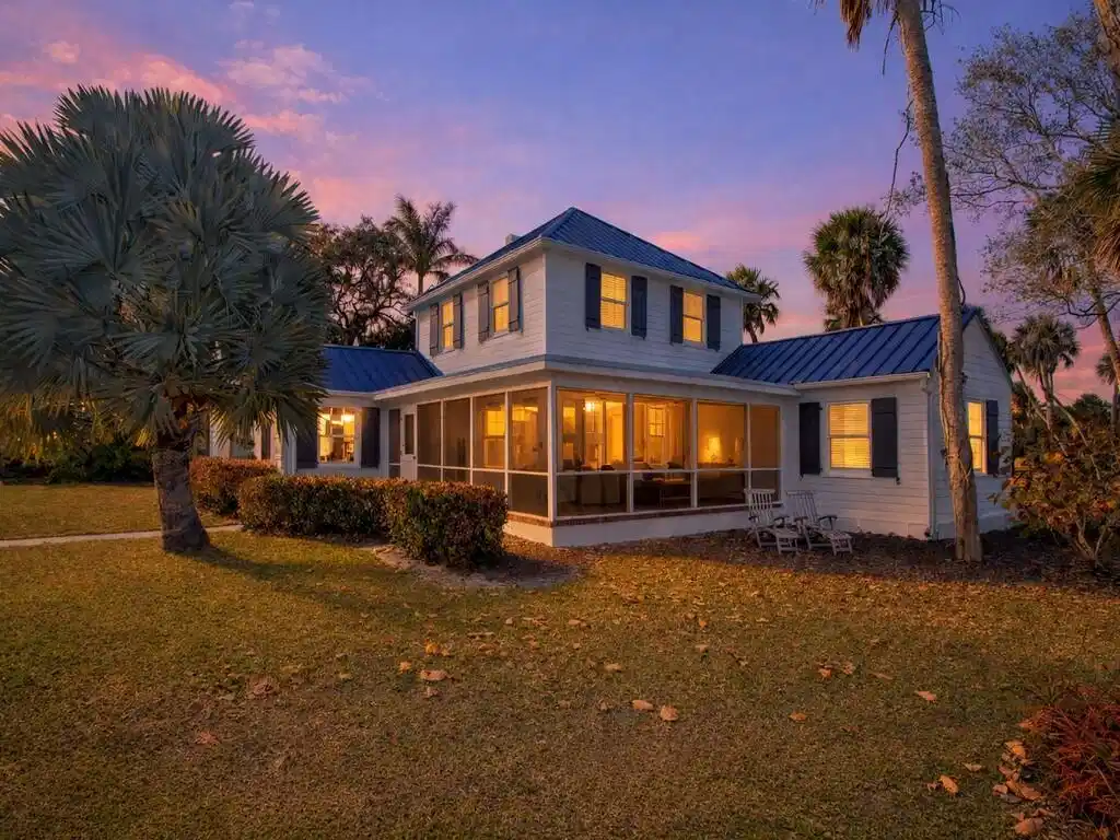Image 1: Front of house