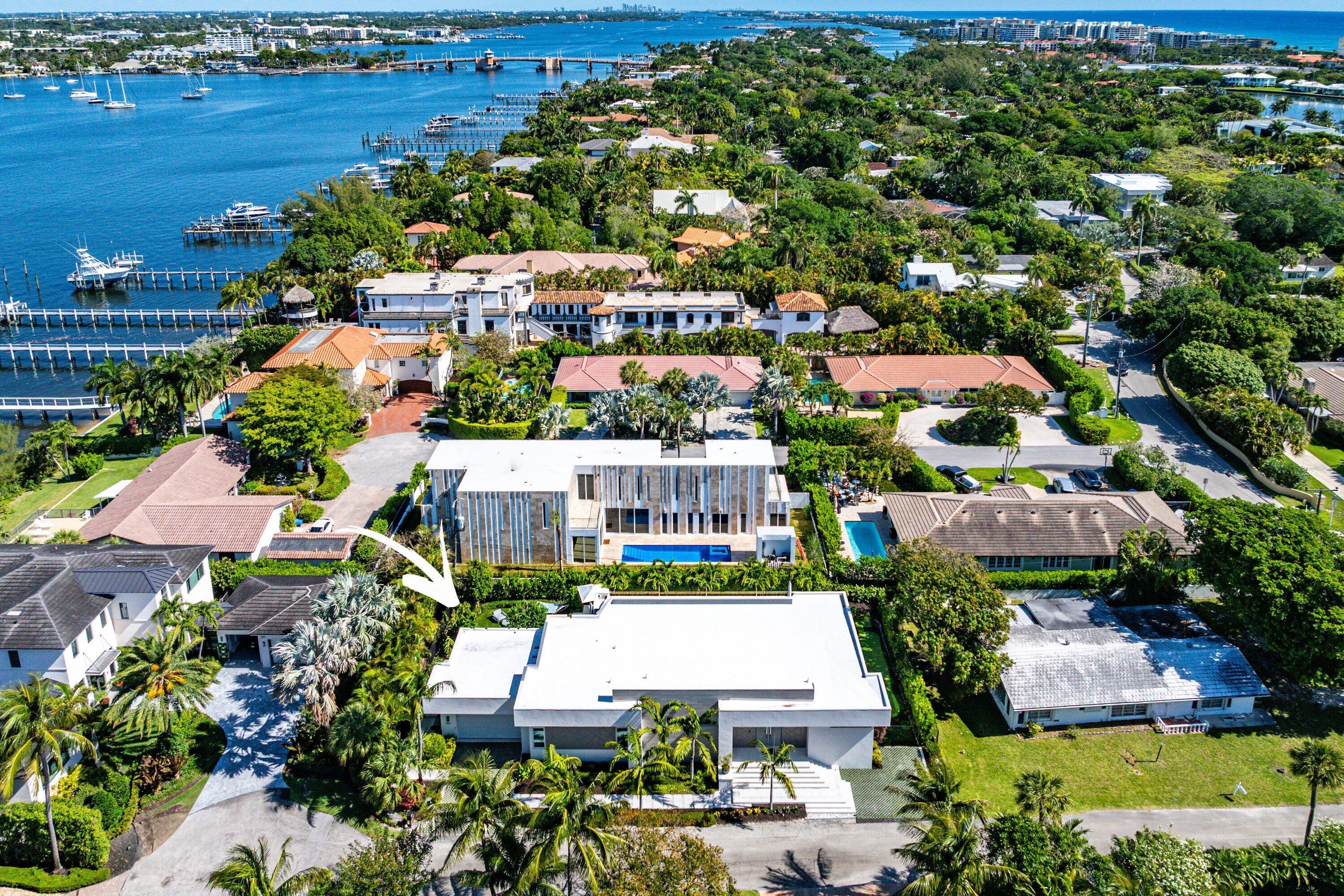 Image 2: 056-823WestOysterLane-HypoluxoIsland-FL-