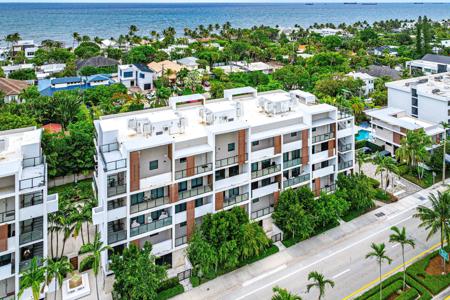 3030 N Ocean Boulevard