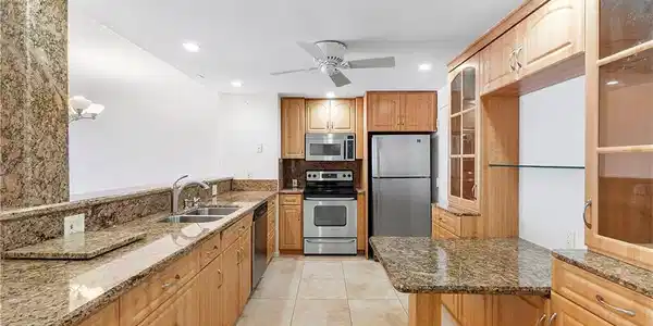 1149 Hillsboro Mile