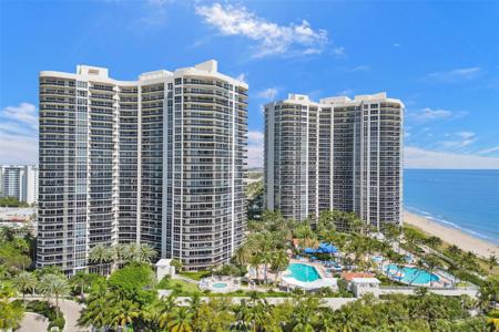 3200 N Ocean Blvd