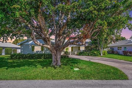 1210 Dolphin Road