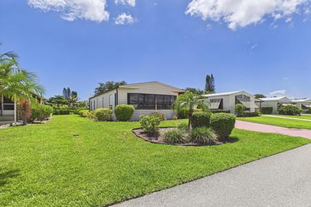 7831 SE Shenandoah Drive