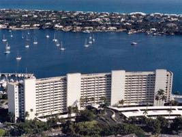134 Lakeshore Drive