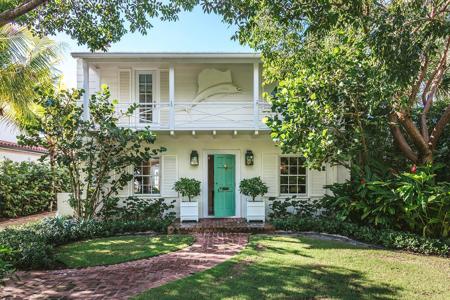 214 E Lakewood Road