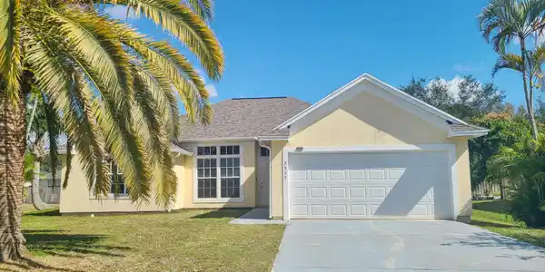 2357 SW Barber Lane