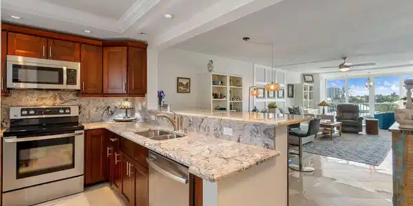 Image 4: Opened up Kitchen, SS appliances