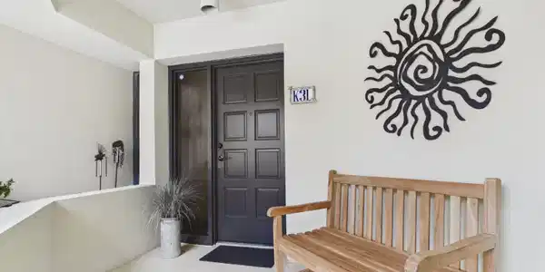 Image 4: Entrance