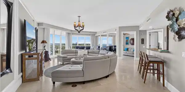 2700 N Ocean Drive