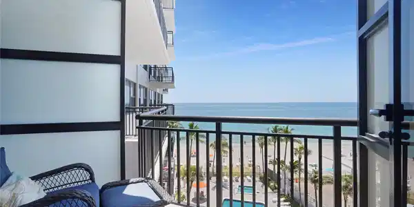 3800 Galt Ocean Dr