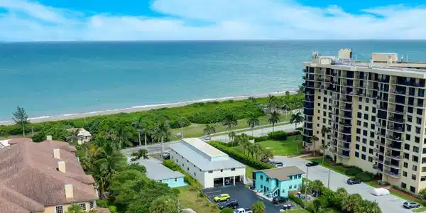 715 S Ocean Drive