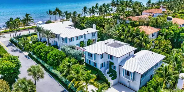 Image 2: 1540 S Ocean Blvd