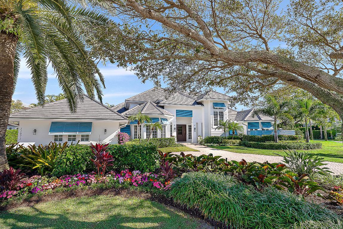 Image 2: Front Exterior