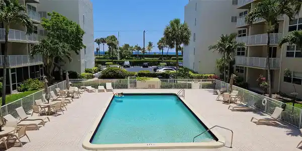 2929 S Ocean Blvd