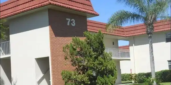 73 Royal Oak Court