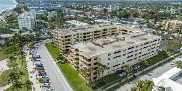 330 SE 20 Ave