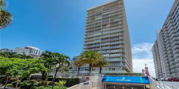 4020 Galt Ocean Dr