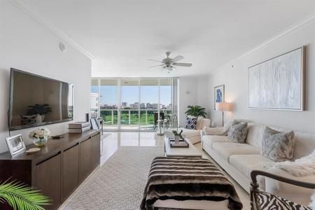 550 SE Mizner Boulevard