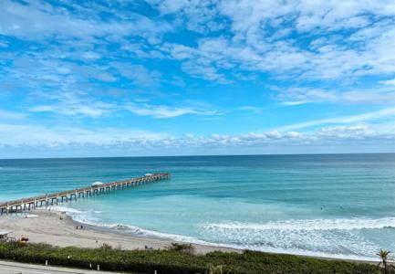 750 Ocean Royale Way
