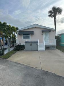 10701 S Ocean Drive