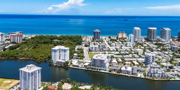 Image 2: 088-715BayshoreDrive-1004-FortLauderdale