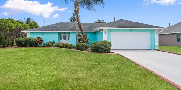 130 SW Airview Avenue