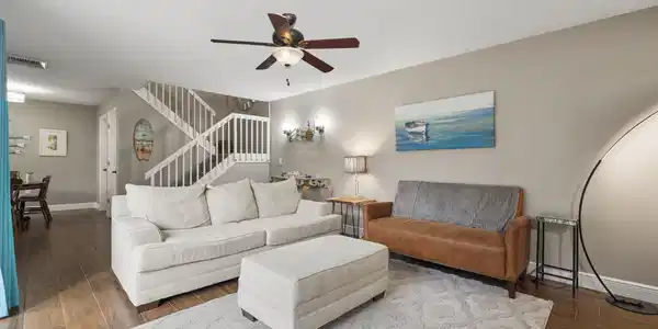 Image 3: 19-web-or-mls-DSC03888
