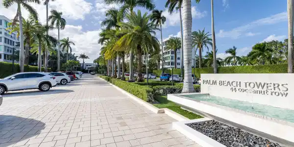 Image 3: PBT Entrance