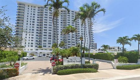 3015 N Ocean Blvd