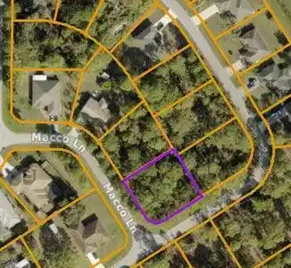 Image 2: RENAULT - Aerial view