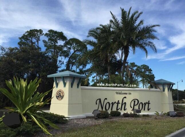 Image 3: RENAULT - Nort Port Welcome Sign