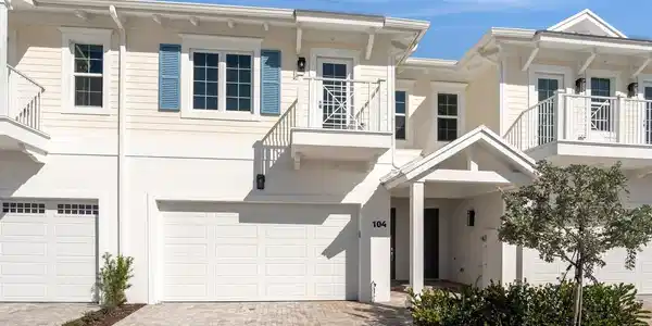 104 Royal Palm Circle